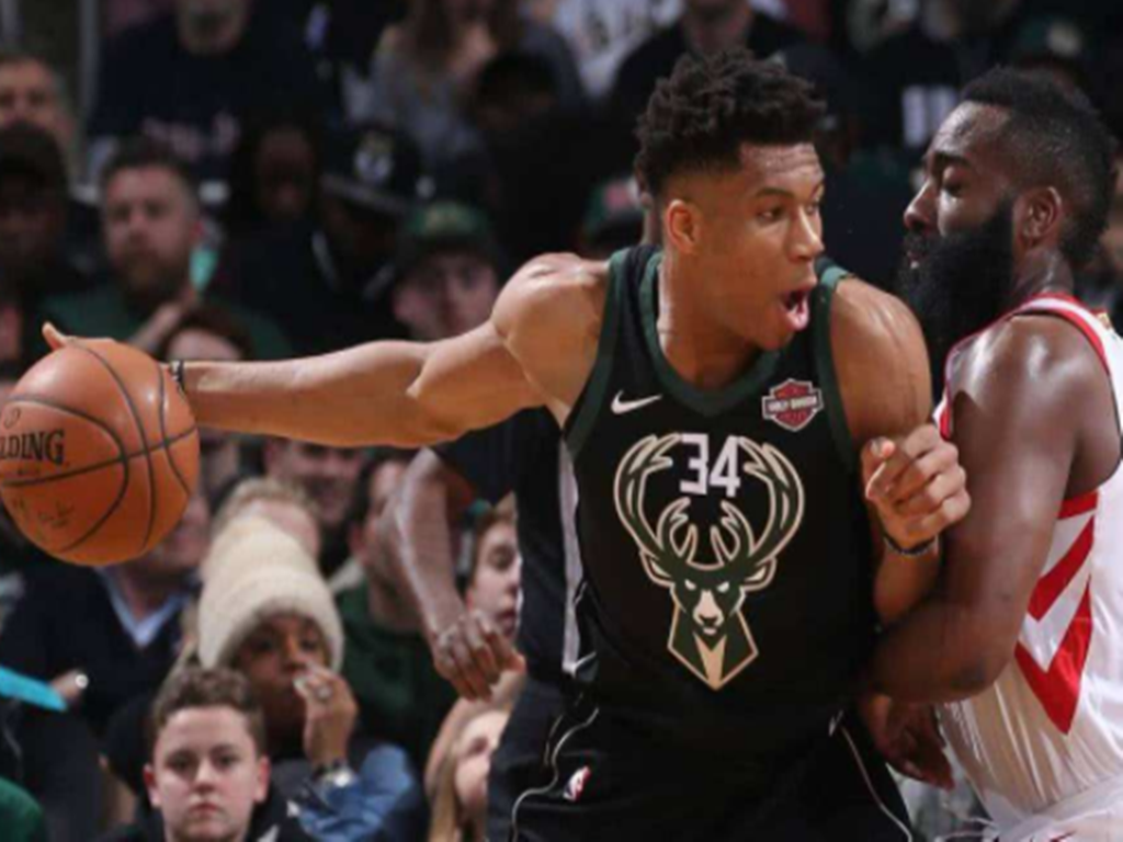 中超球迷全武行 中超球迷全武行